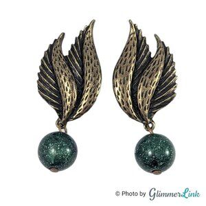 Vintage Winged Green Speckled Ball Bead Dangle Bronze Tone Clip On Earrings